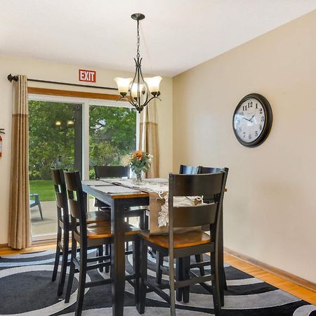 Cottage Grove Haven, Spacious 4-Bed, 3 Baths Retreat Экстерьер фото