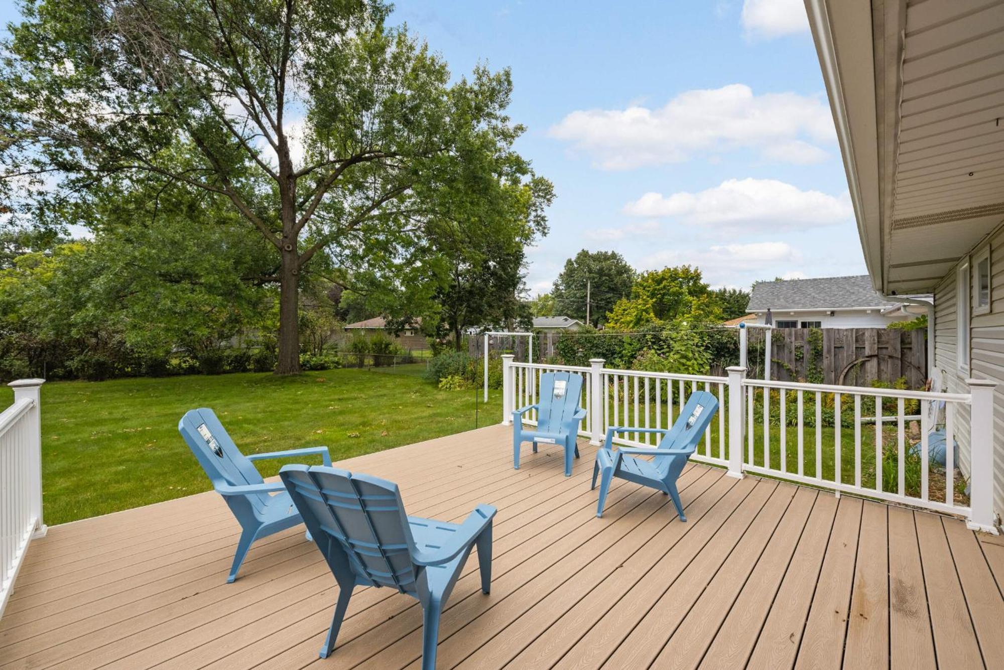 Cottage Grove Haven, Spacious 4-Bed, 3 Baths Retreat Экстерьер фото